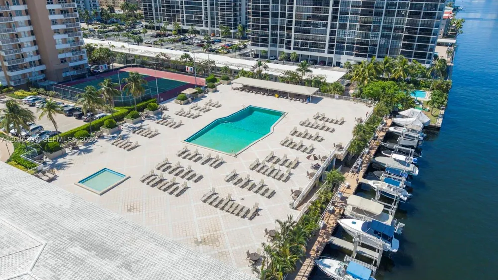 1965 S Ocean Dr #14C Hallandale Beach, FL 33009