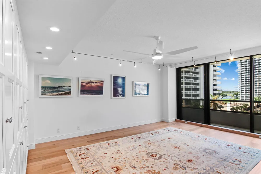 100 Lakeshore Drive #458 North Palm Beach, FL 33408