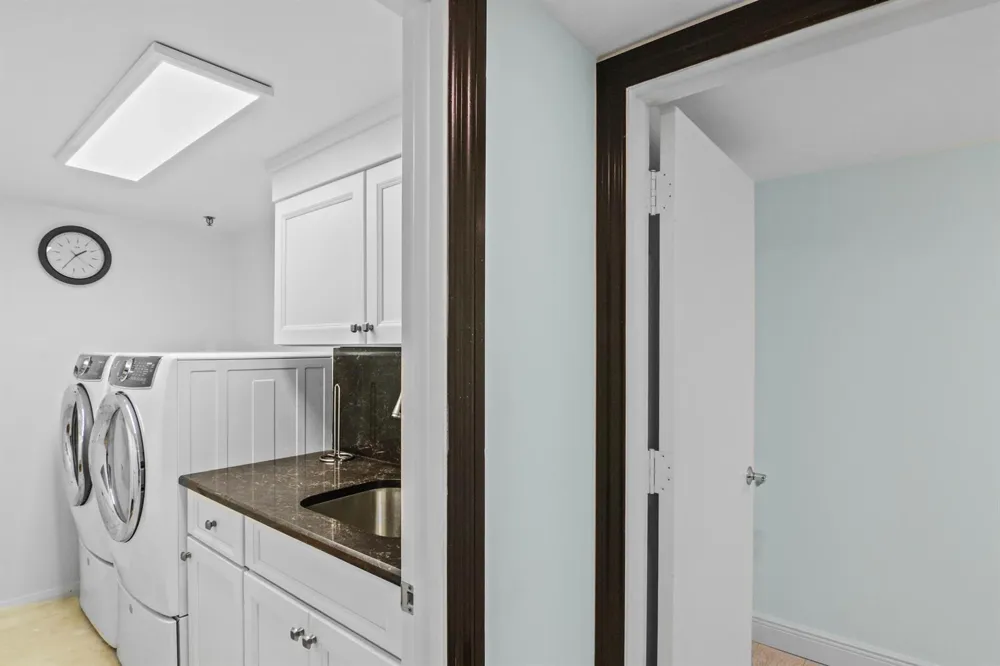 100 Lakeshore Drive #458 North Palm Beach, FL 33408