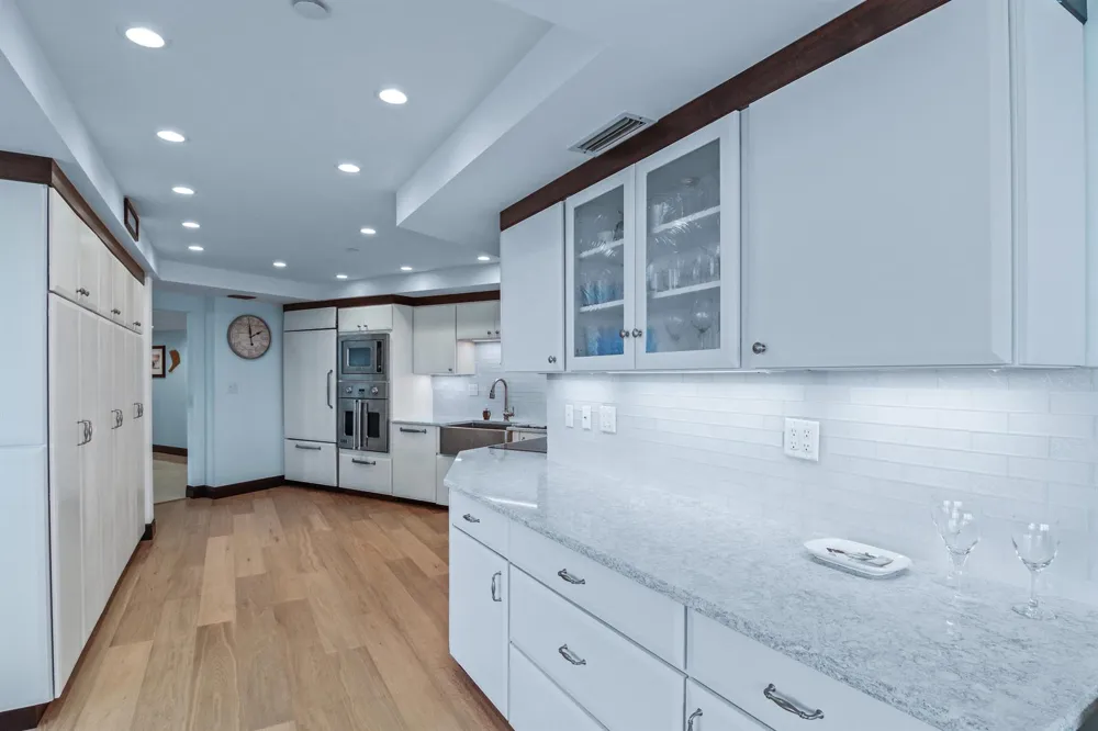 100 Lakeshore Drive #458 North Palm Beach, FL 33408