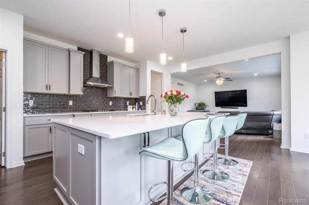 20809 Gidran Drive Lyon Charter Township, MI 48178