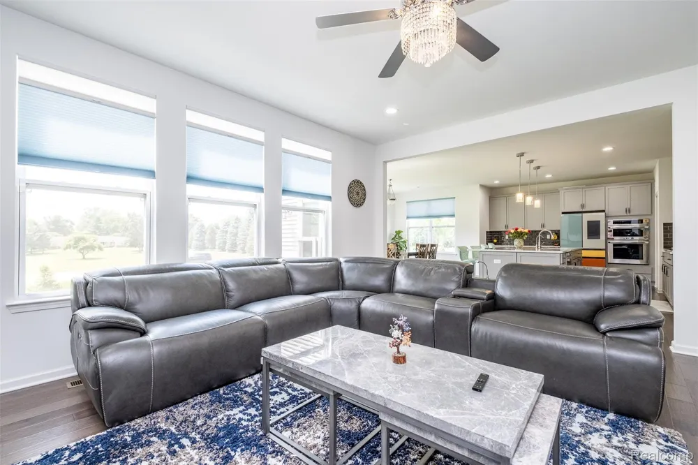 20809 Gidran Drive Lyon Charter Township, MI 48178