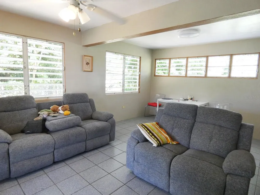 37 CALLE CORAL Vieques, PR 00765