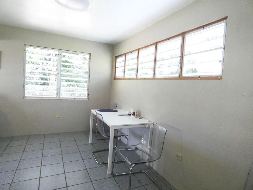 37 CALLE CORAL Vieques, PR 00765
