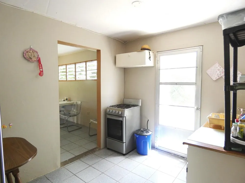 37 CALLE CORAL Vieques, PR 00765