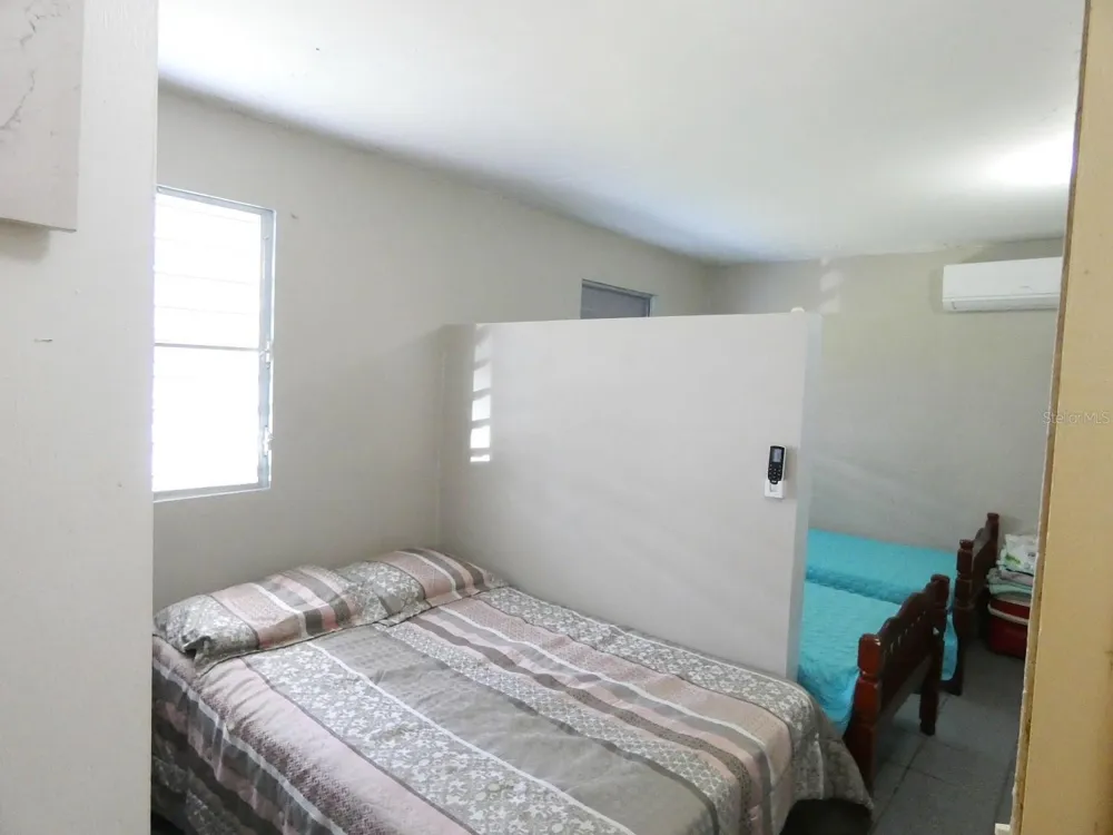 37 CALLE CORAL Vieques, PR 00765