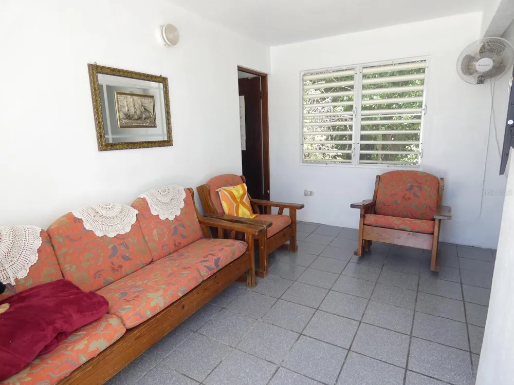 37 CALLE CORAL Vieques, PR 00765