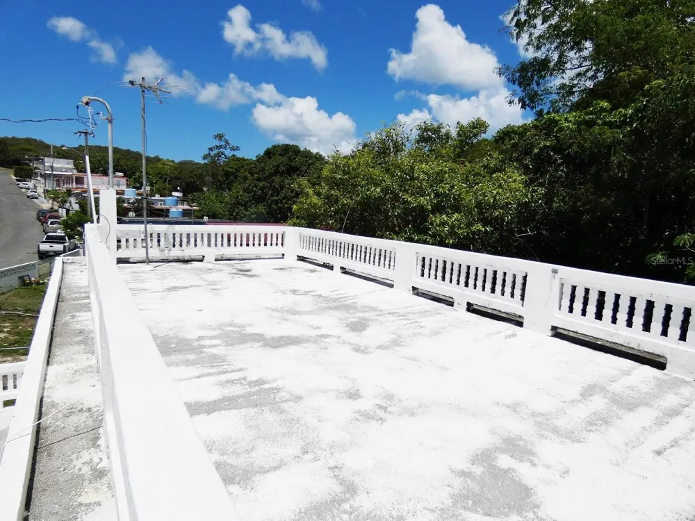 37 CALLE CORAL Vieques, PR 00765