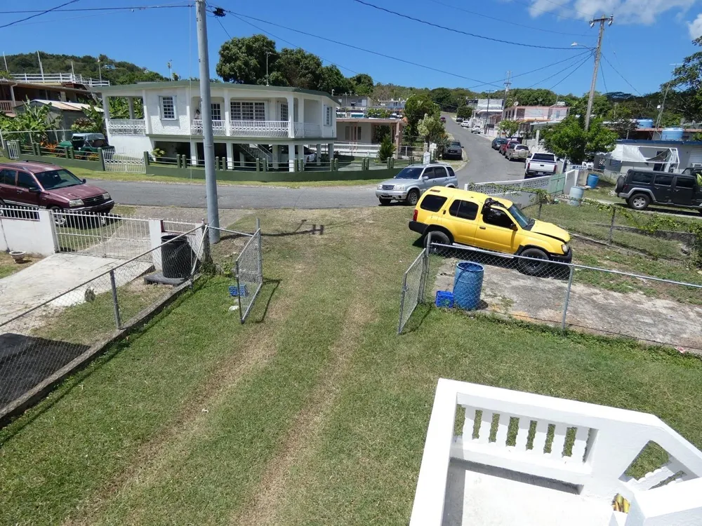 37 CALLE CORAL Vieques, PR 00765
