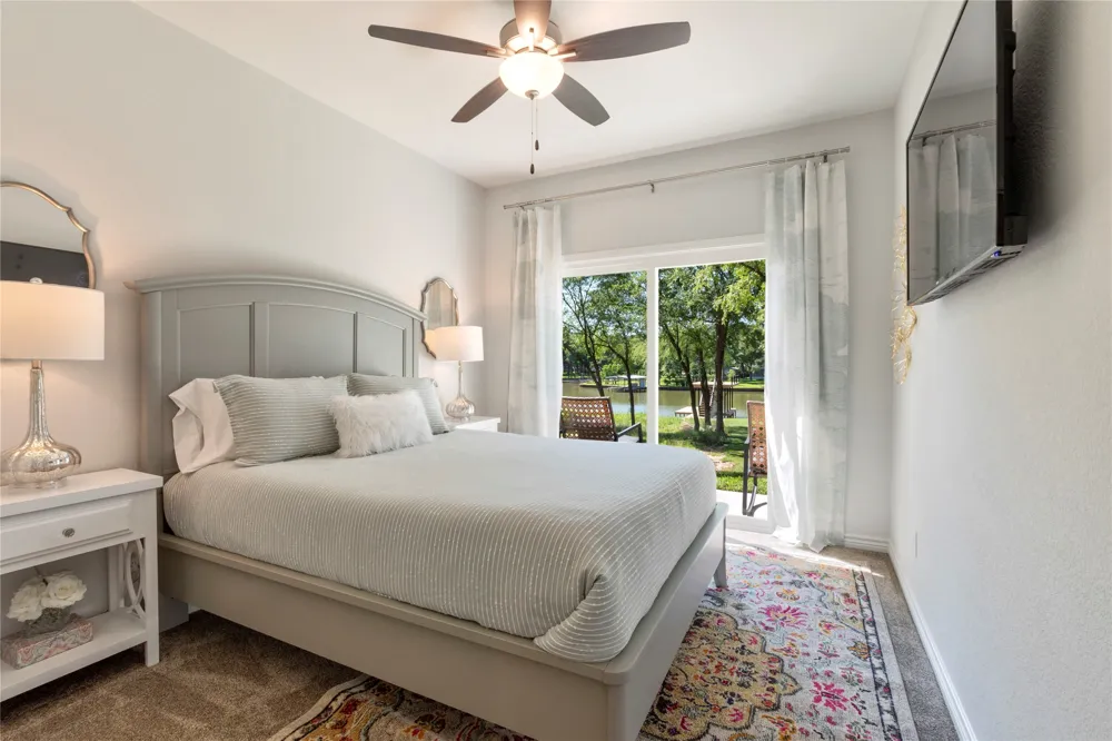 225 Ben Lacy Drive Gun Barrel City, TX 75156