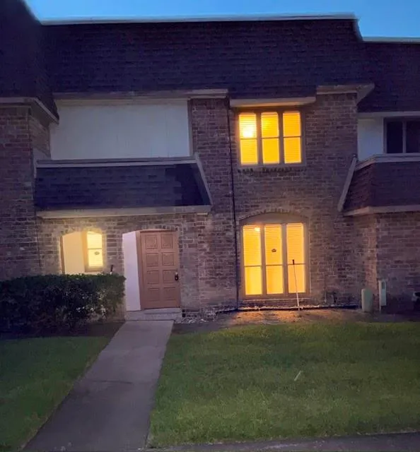 2917 Nottingham Lane Missouri City, TX 77459