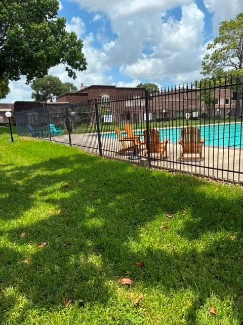 2917 Nottingham Lane Missouri City, TX 77459