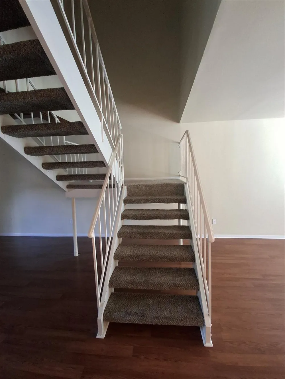 2917 Nottingham Lane Missouri City, TX 77459