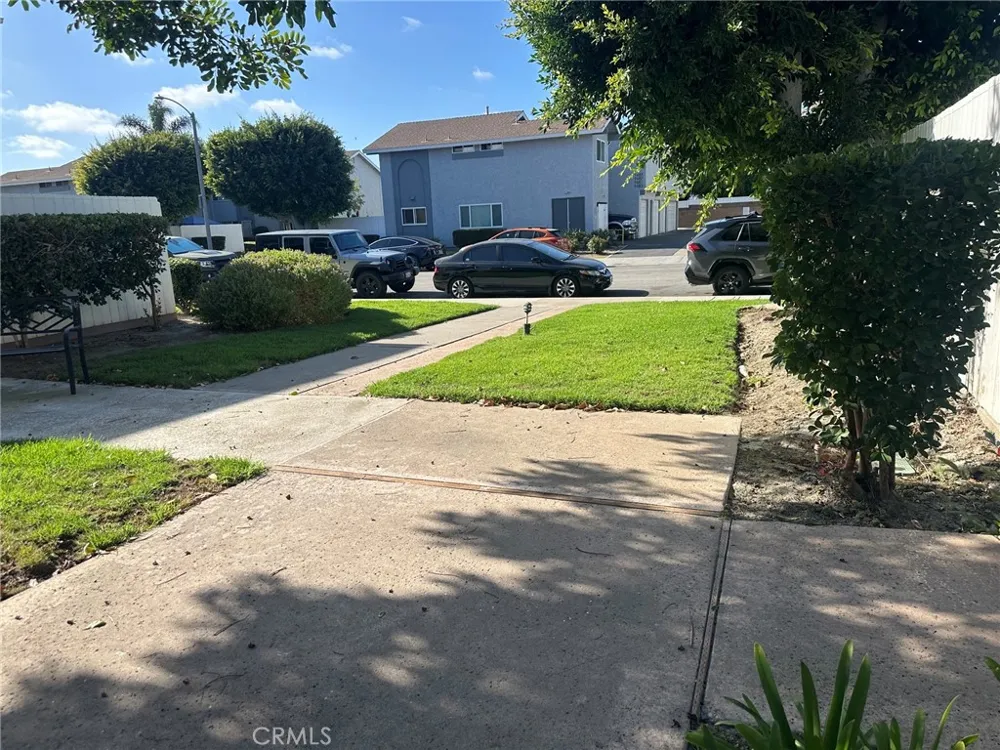 9704 Bickley Huntington Beach, CA 92646