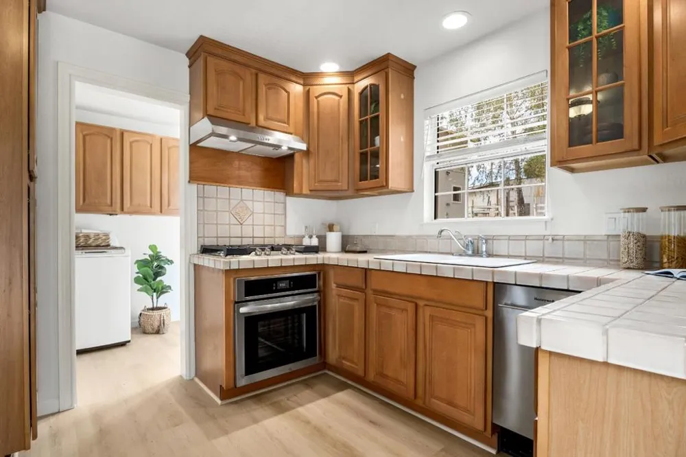 1100 Spring Hills Drive Watsonville, CA 95076