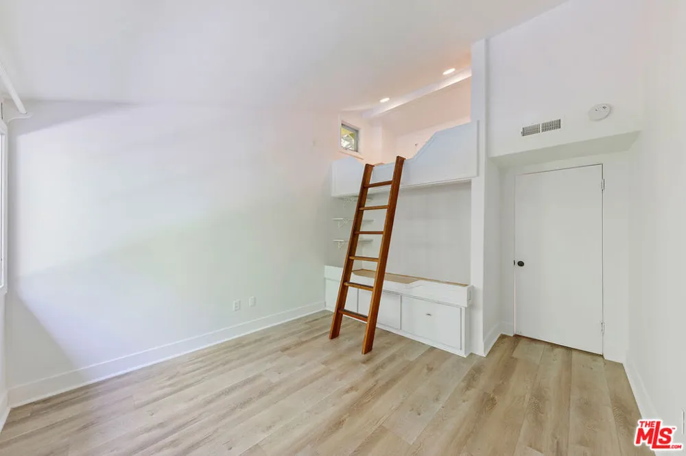 6328 Frondosa Drive Malibu, CA 90265