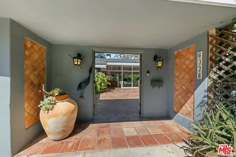 6328 Frondosa Drive