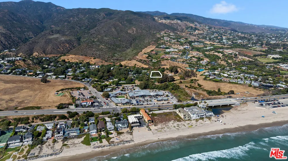 6328 Frondosa Drive Malibu, CA 90265