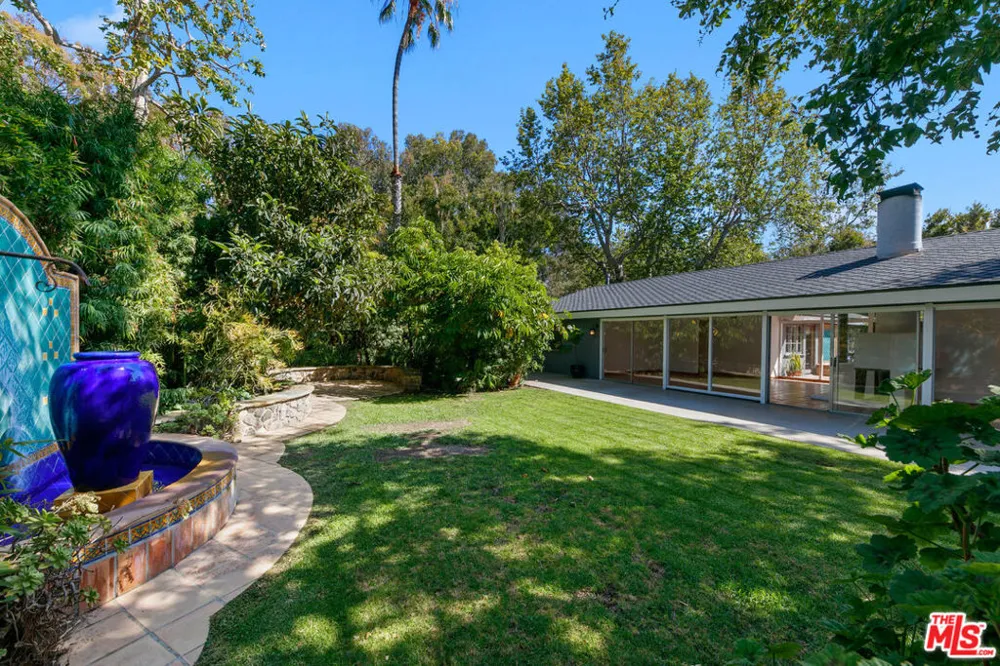 6328 Frondosa Drive Malibu, CA 90265