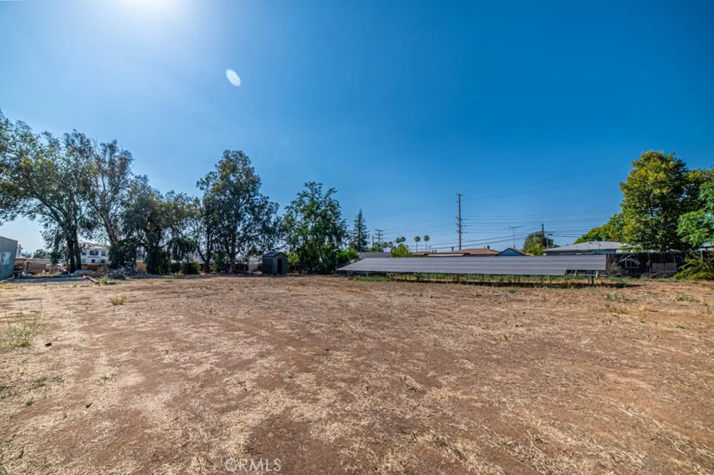 13426 4th Yucaipa, CA 92399