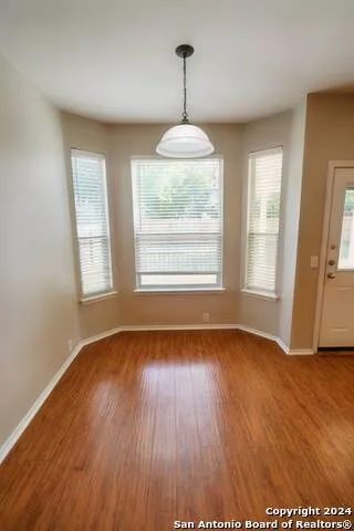 4736 GREEN BLUFF DR Schertz, TX 78154