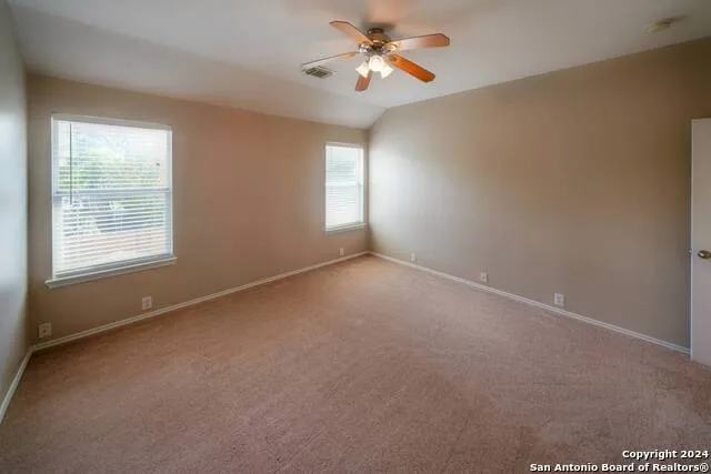 4736 GREEN BLUFF DR Schertz, TX 78154