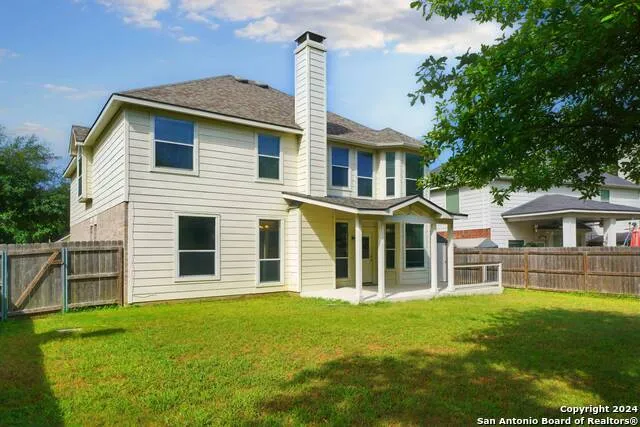 4736 GREEN BLUFF DR Schertz, TX 78154