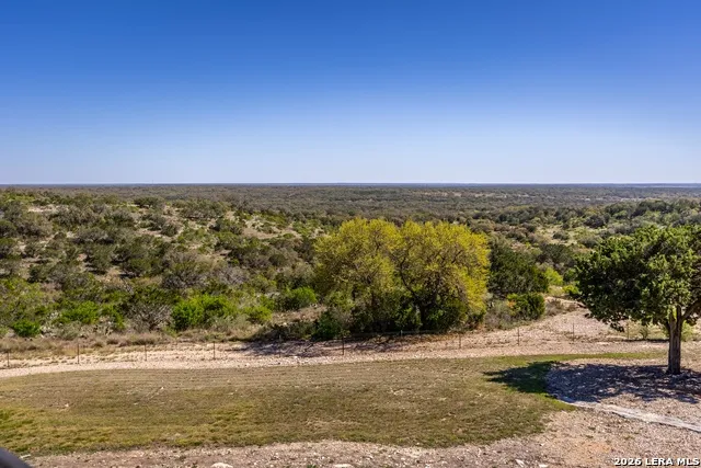 6110 STATE HIGHWAY 173 N Hondo, TX 78861
