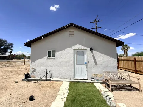 72425 Cactus Drive