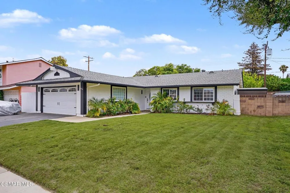 2248 Athens Avenue Simi Valley, CA 93065
