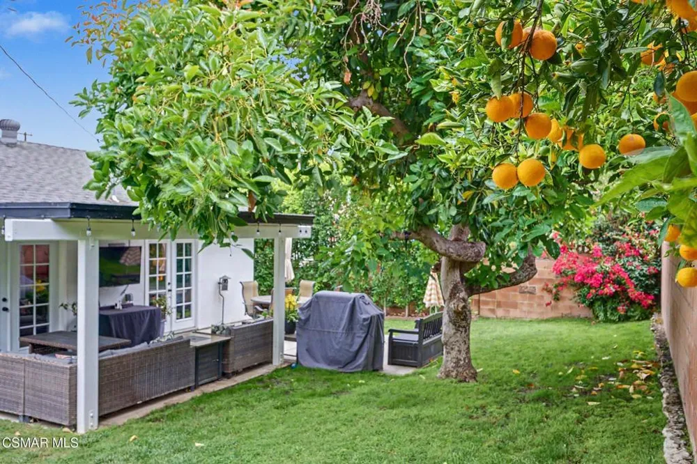 2248 Athens Avenue Simi Valley, CA 93065
