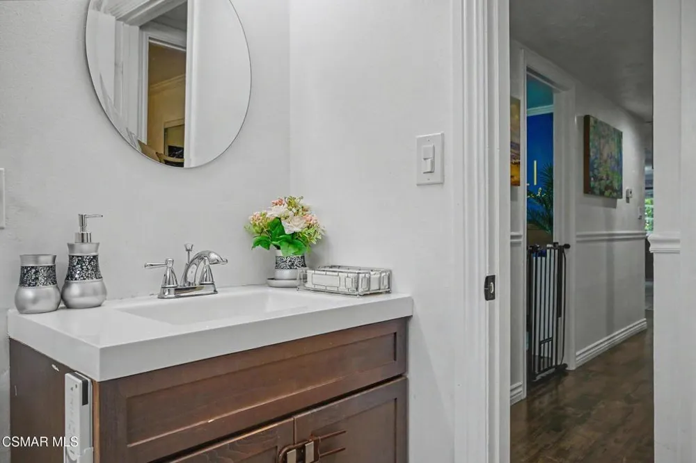 2248 Athens Avenue Simi Valley, CA 93065