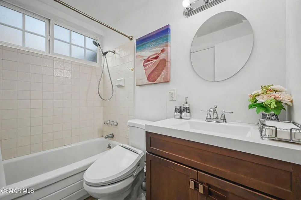 2248 Athens Avenue Simi Valley, CA 93065
