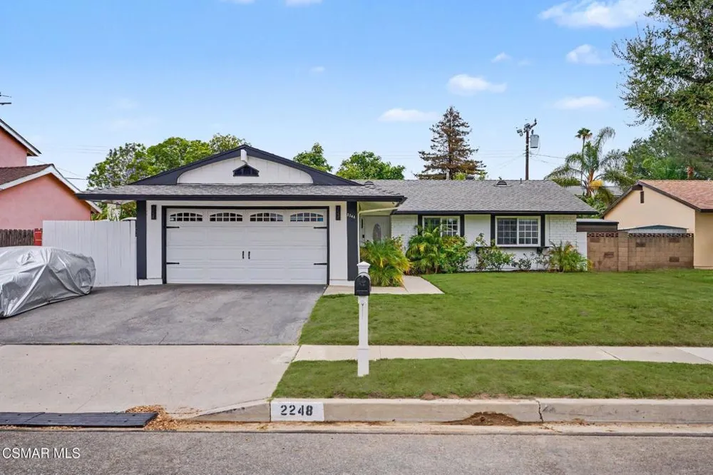 2248 Athens Avenue Simi Valley, CA 93065