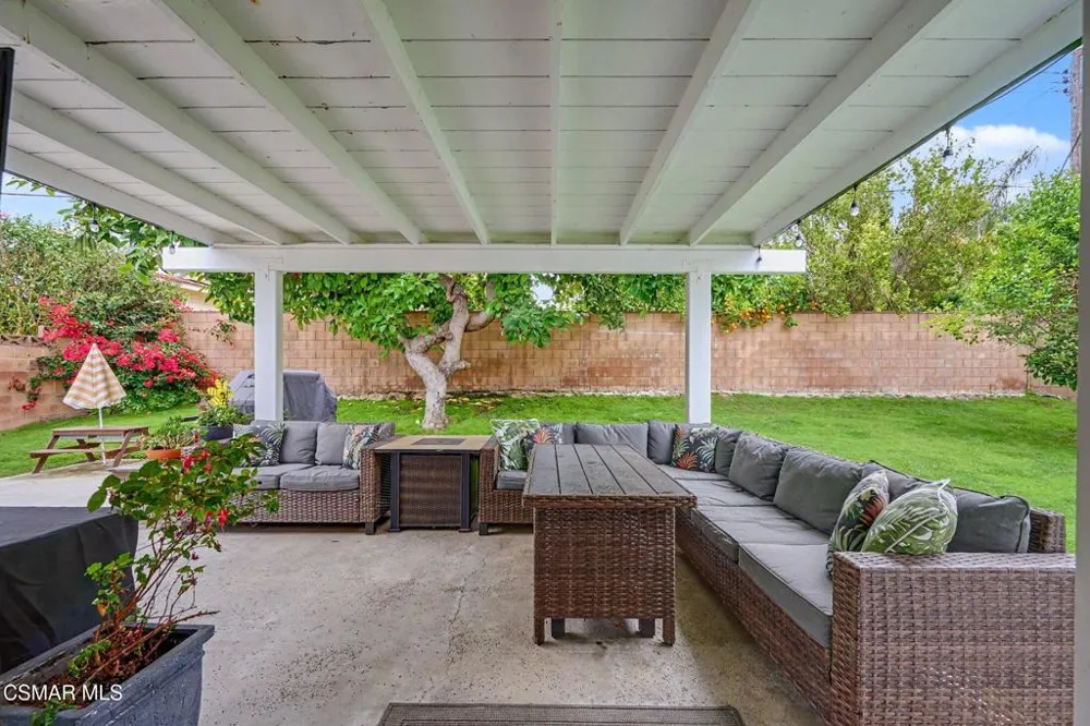 2248 Athens Avenue Simi Valley, CA 93065