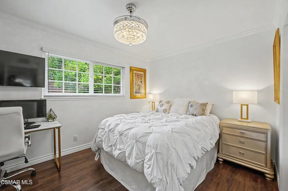 2248 Athens Avenue Simi Valley, CA 93065