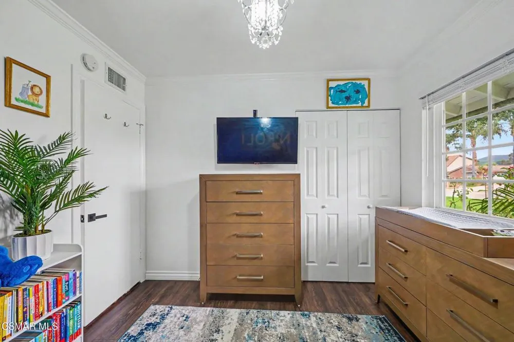 2248 Athens Avenue Simi Valley, CA 93065