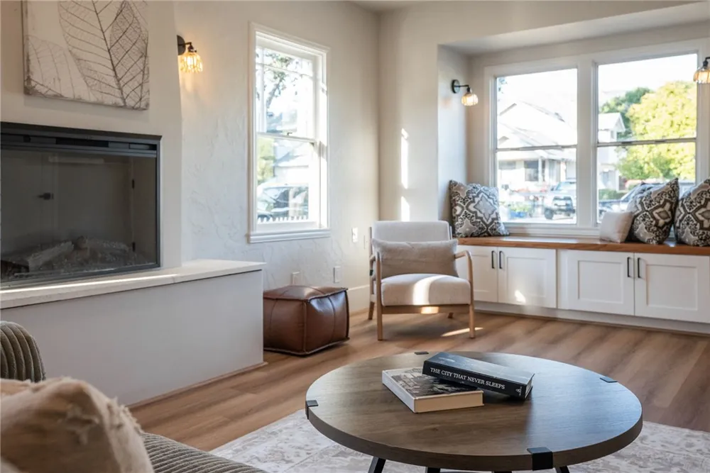 2061 Ward Street San Luis Obispo, CA 93401