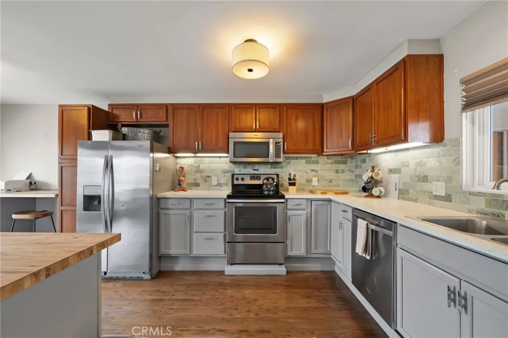 3819 East Livingston Drive #9 Long Beach, CA 90803