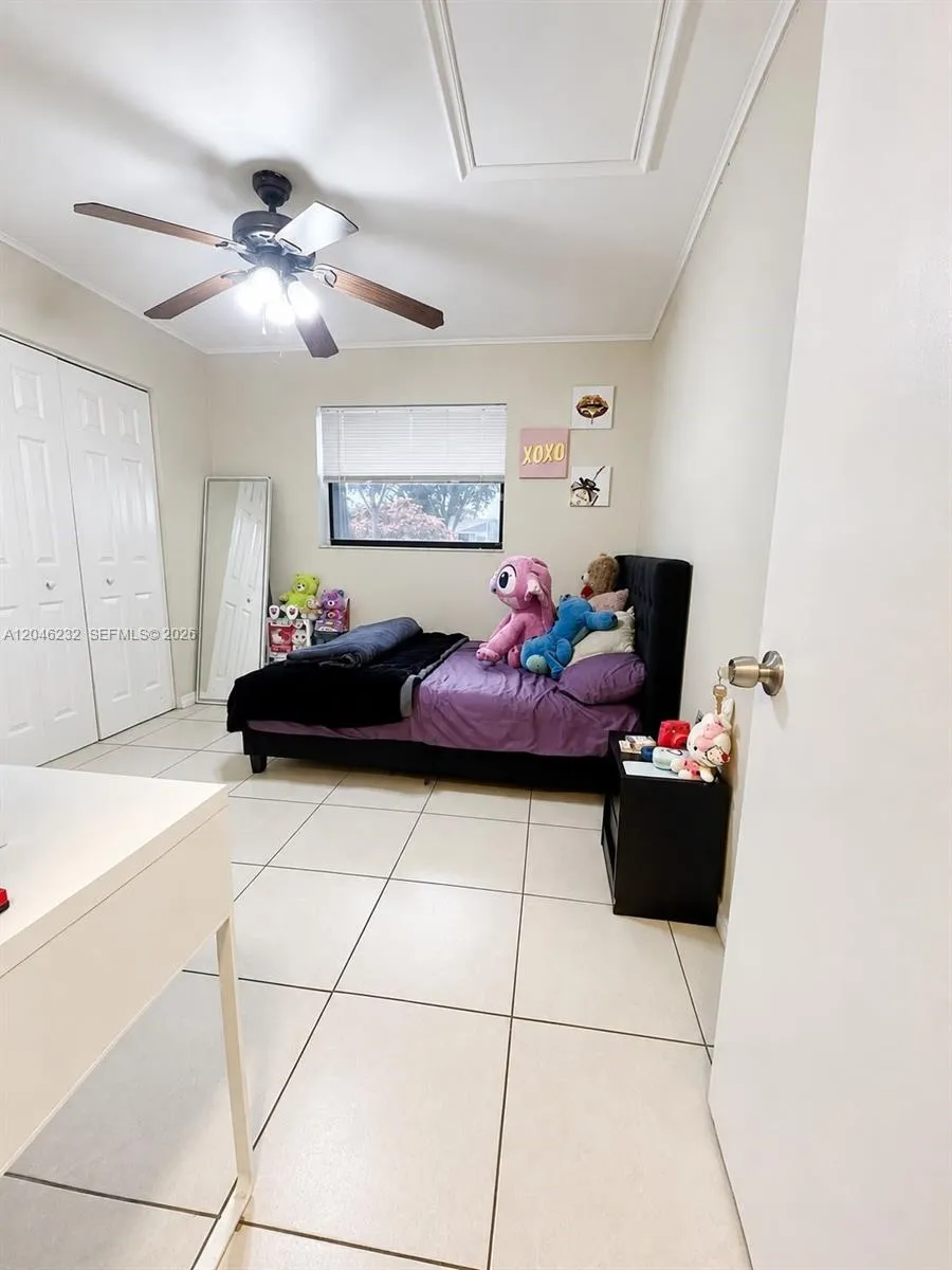 7954 NW 41st Ct Sunrise, FL 33351