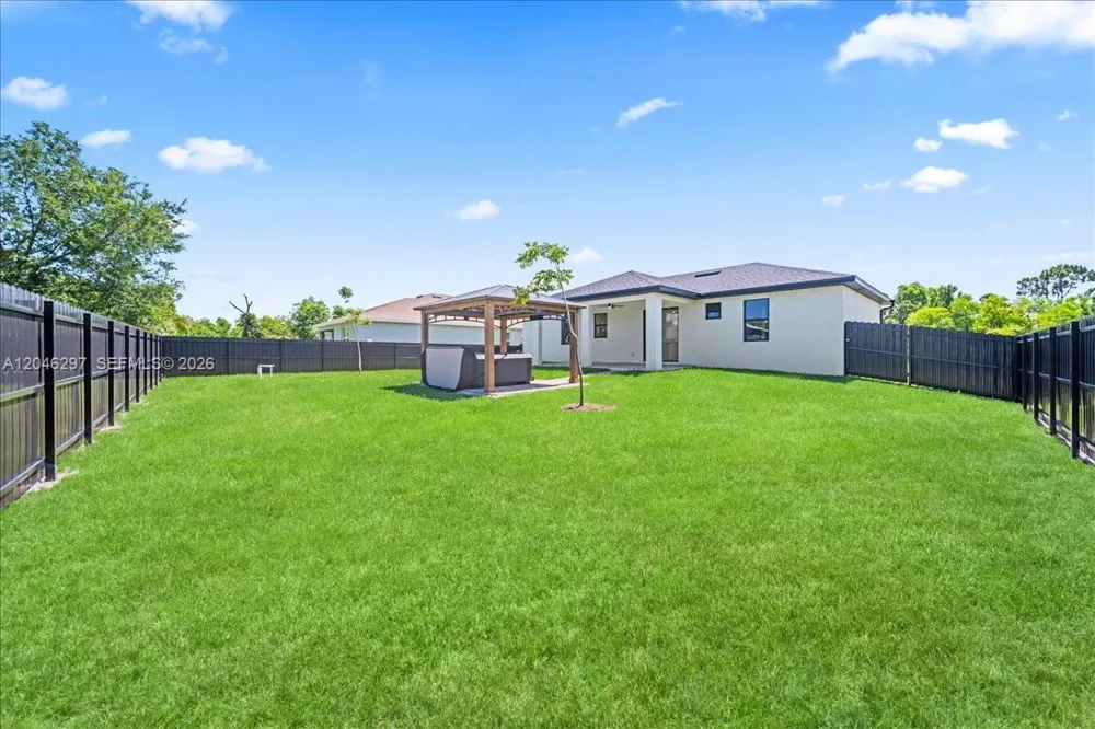 4536 NW 35 Place Cape Coral, FL 33993
