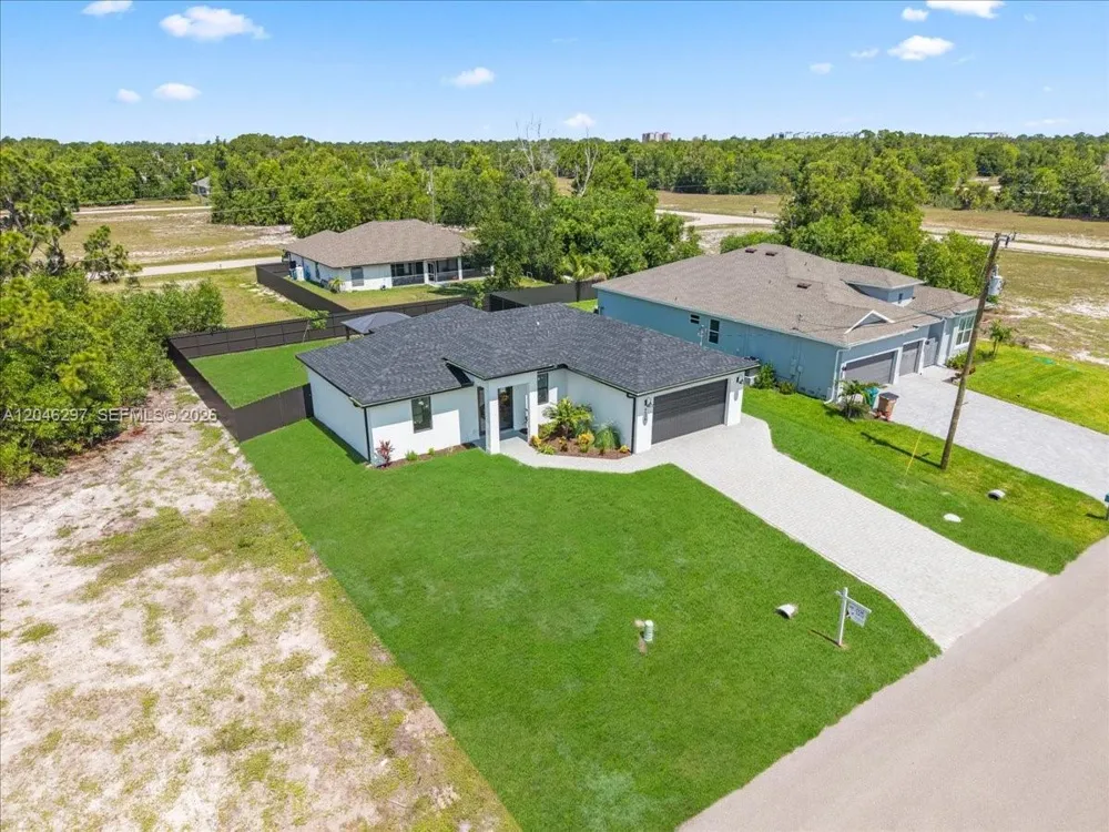 4536 NW 35 Place Cape Coral, FL 33993