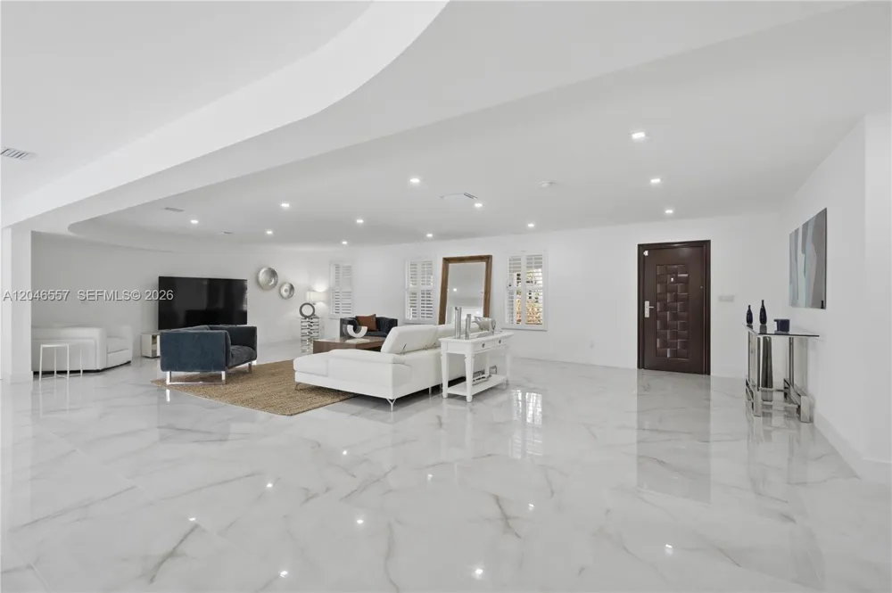 14675 SW 78th Ave Palmetto Bay, FL 33158