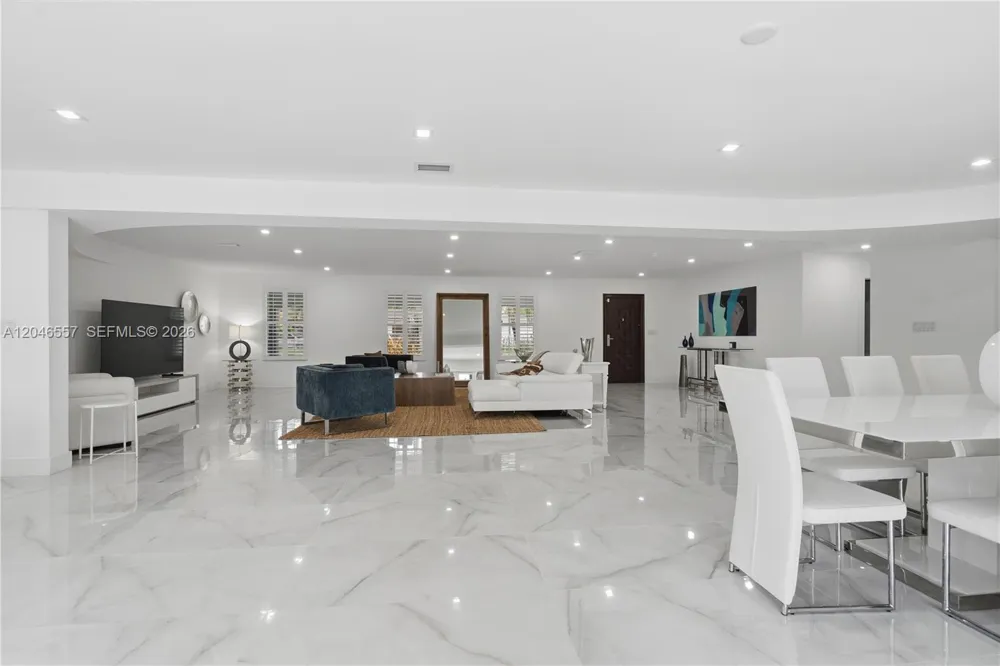 14675 SW 78th Ave Palmetto Bay, FL 33158