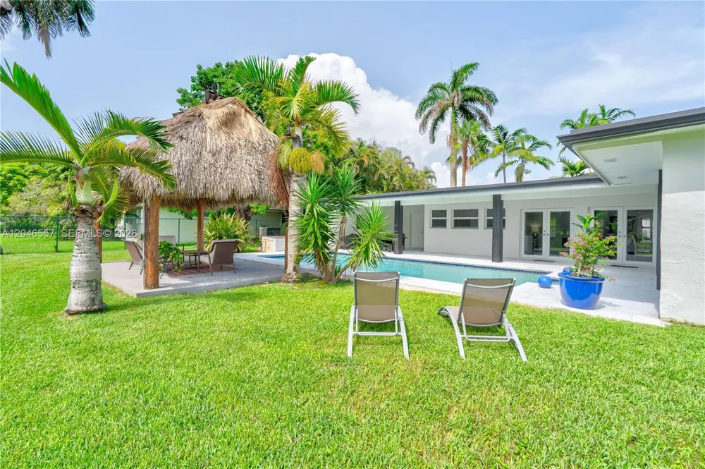 14675 SW 78th Ave Palmetto Bay, FL 33158