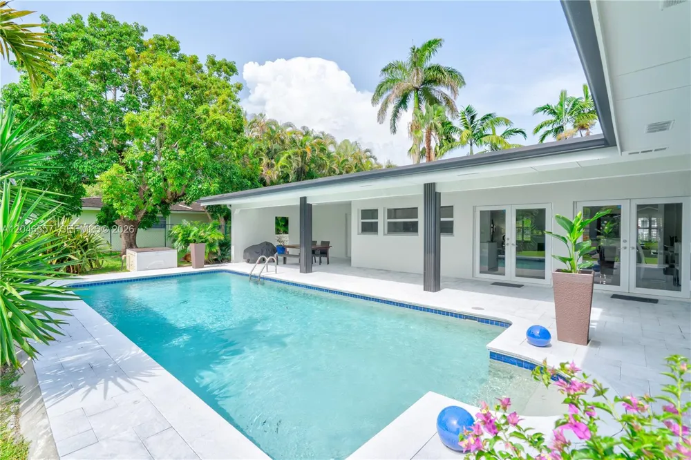 14675 SW 78th Ave Palmetto Bay, FL 33158