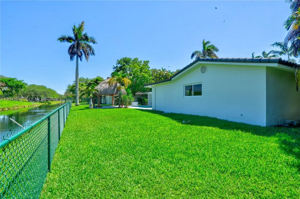 14675 SW 78th Ave Palmetto Bay, FL 33158
