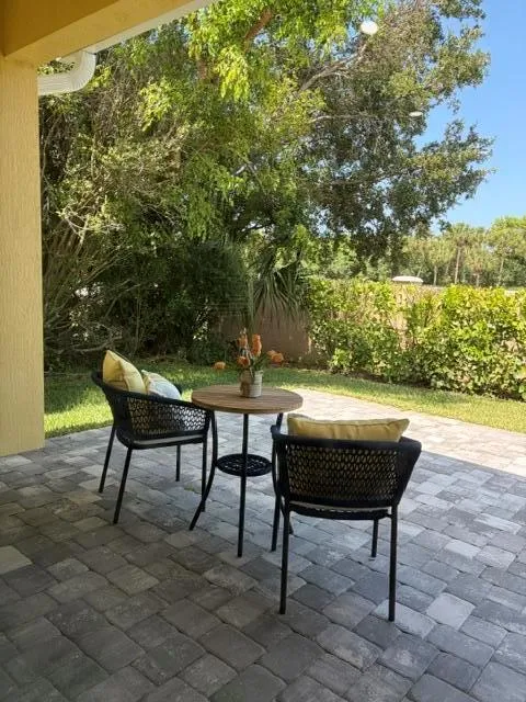 1805 Bridgepointe Circle #1 Vero Beach, FL 32967