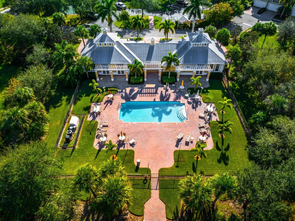 1805 Bridgepointe Circle #1 Vero Beach, FL 32967