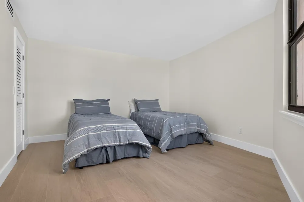 2800 Ocean Drive #A5b Riviera Beach, FL 33404